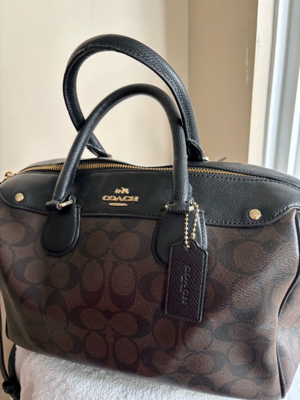 Rare Coach Bennett Satchel